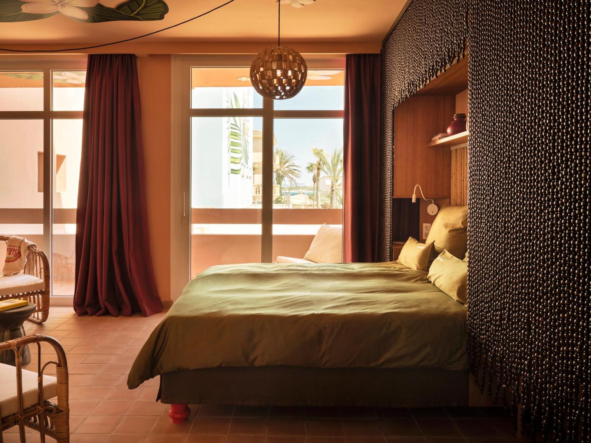 Bikini Island & Mountain Hotel Es Trenc -Adults Only- Colonia de Sant Jordi ภายนอก รูปภาพ